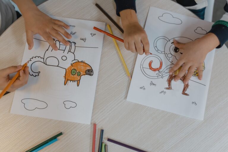 Matériel créatif pour enfants : choisir sans faux repères