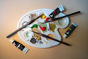 Peinture acrylique : préparer un premier tableau sans gaspillage